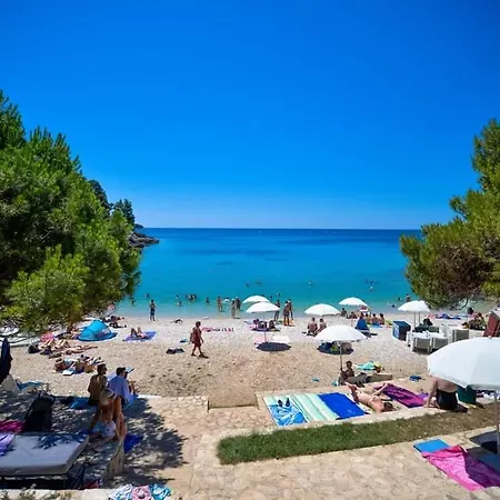 Apartament Nora Near The Pula