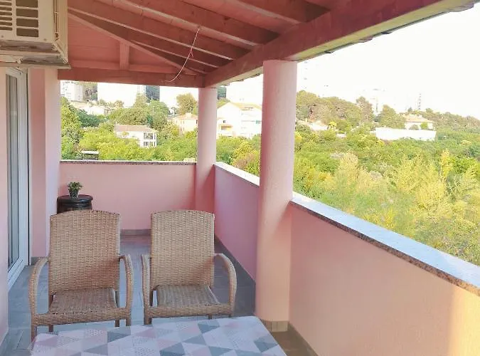 Nora Near The Apartment *