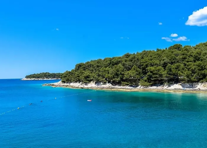 Nora Near The Apartment Pula